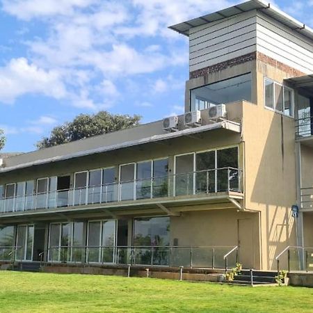 Ananta Villa Lonavala Luaran gambar